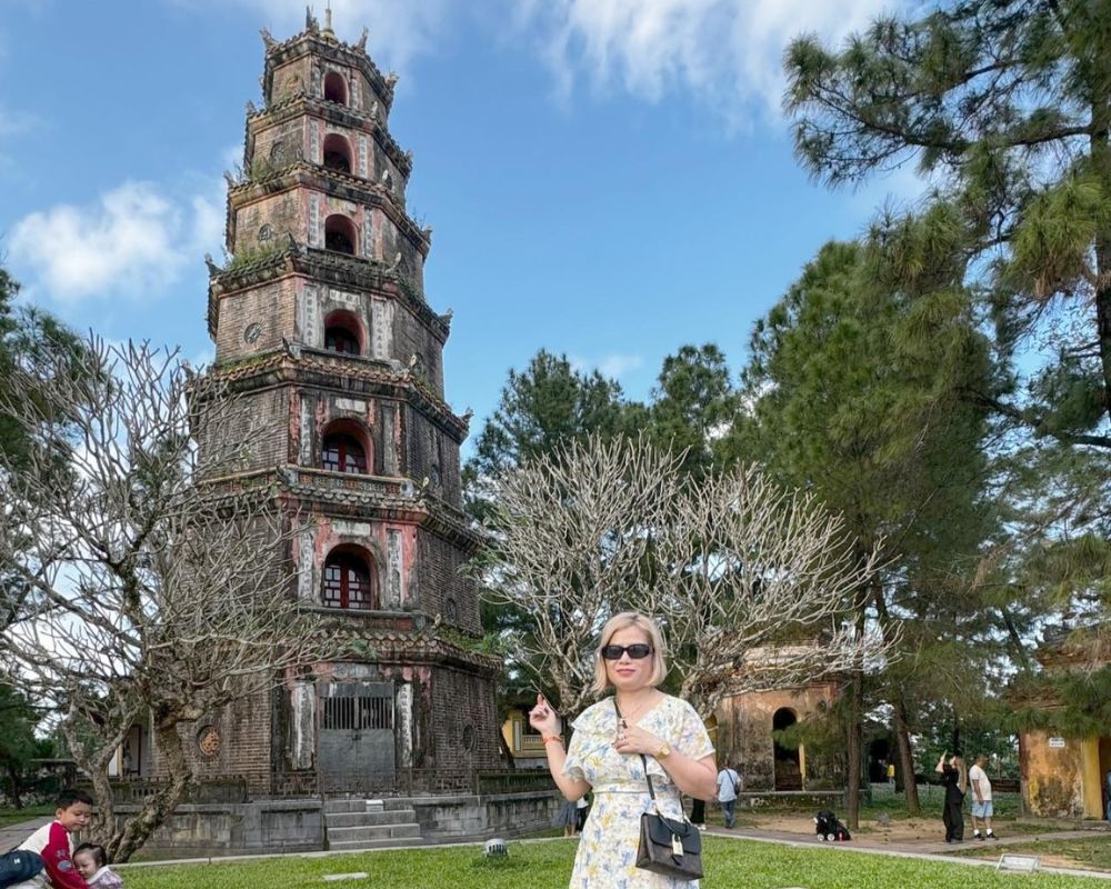 Traveling-Thien-Mu-Pagoda-Hue