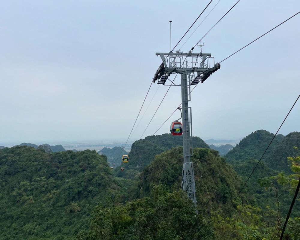 View-of-Huong-Pagoda-with-cable-car