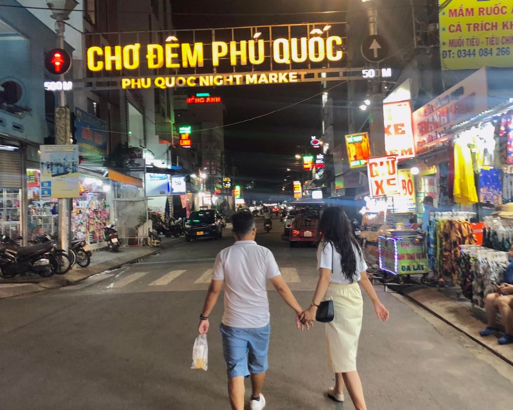 Phu-Quoc-night-market