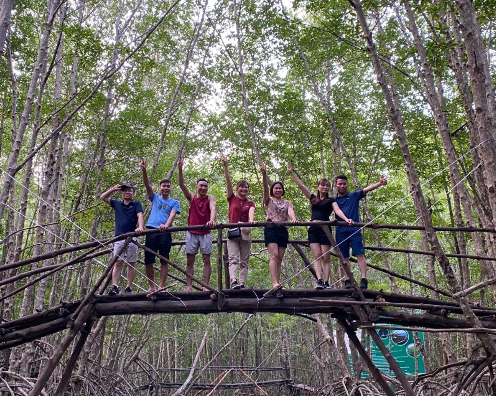 Explore-Nam-Can-Mangrove-Forest-in-Ca-Mau