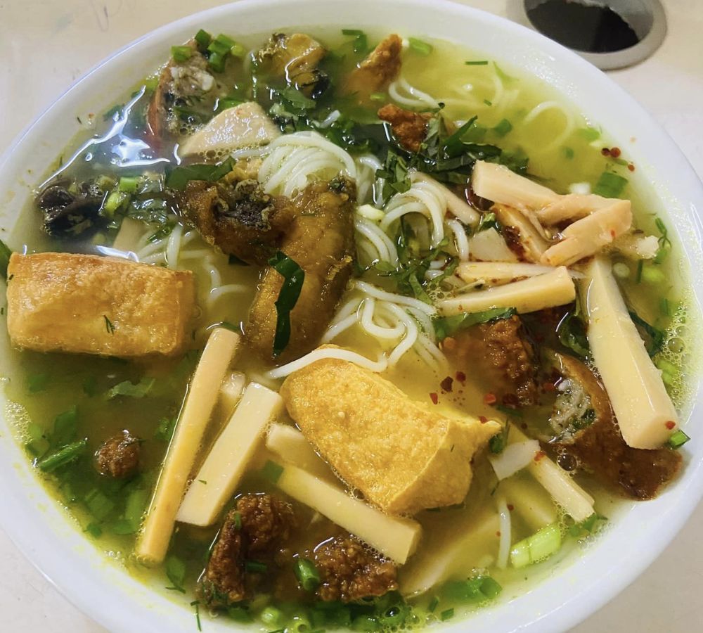 Fish-noodle-soup