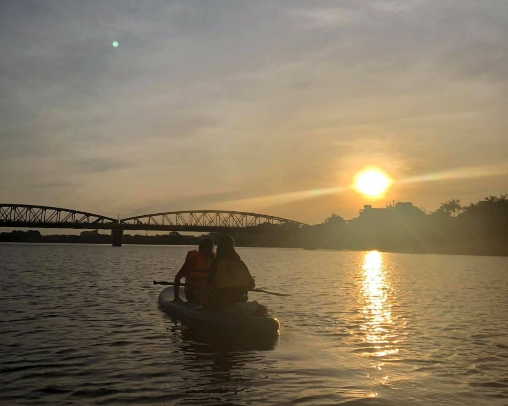 Sunset-on-the-Perfume-River