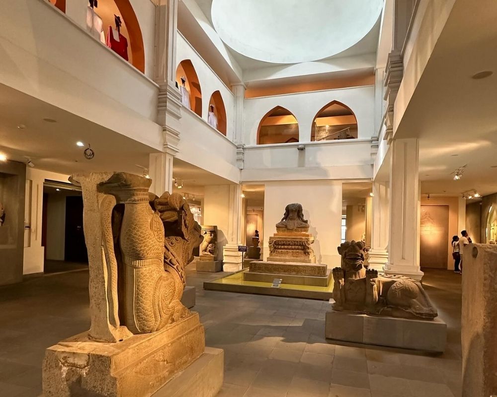 Inside-the-museum