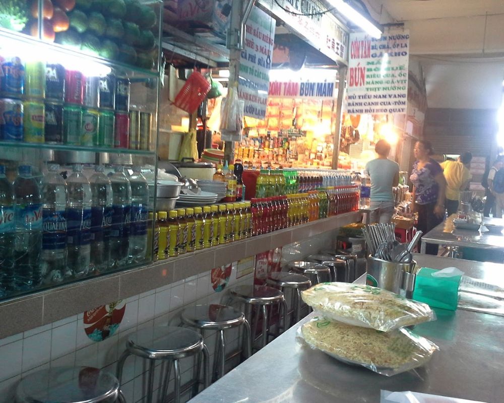 Visiting The An Dong Market In Ho Chi Minh City