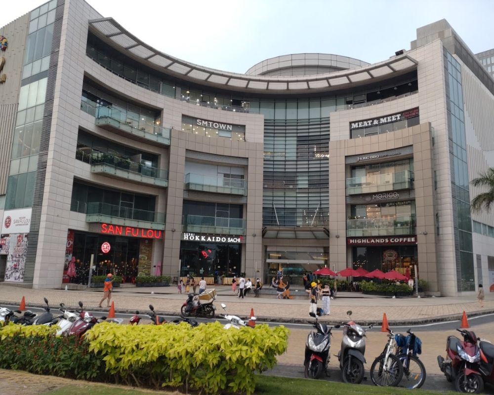 Crescent-Mall-Saigon