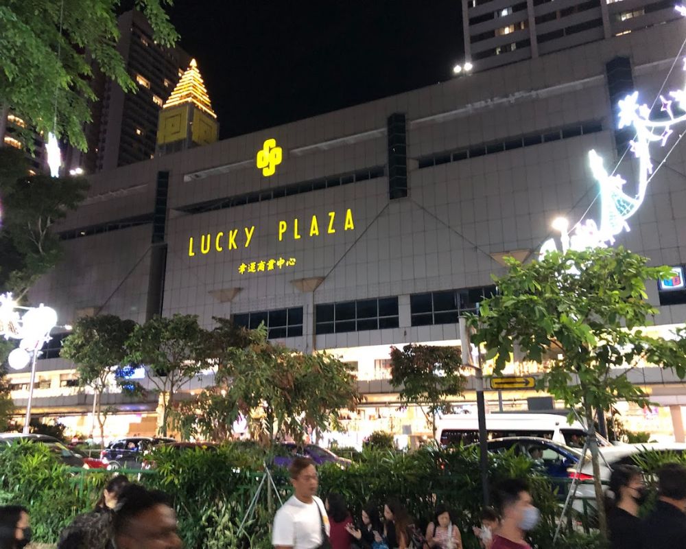 Lucky-Plaza-Mall