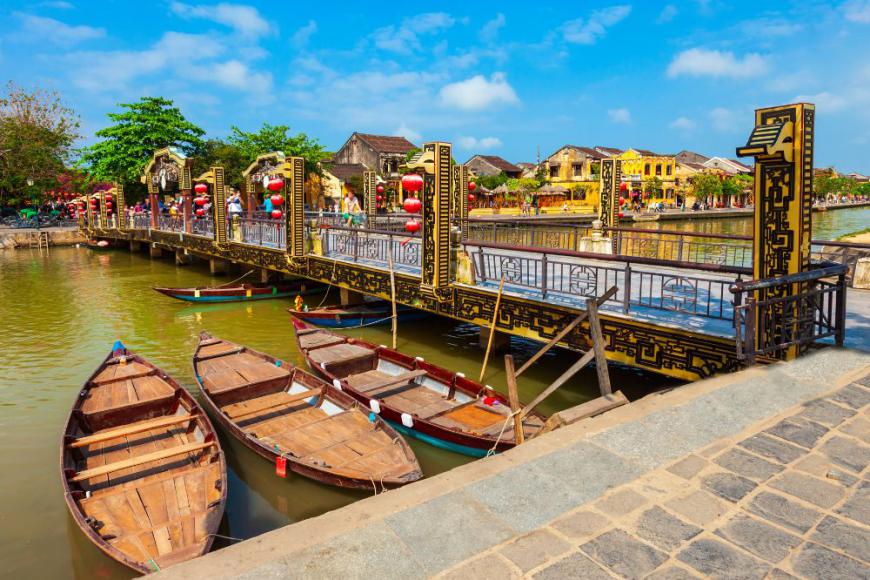How To Travel From Hanoi To Hoian?