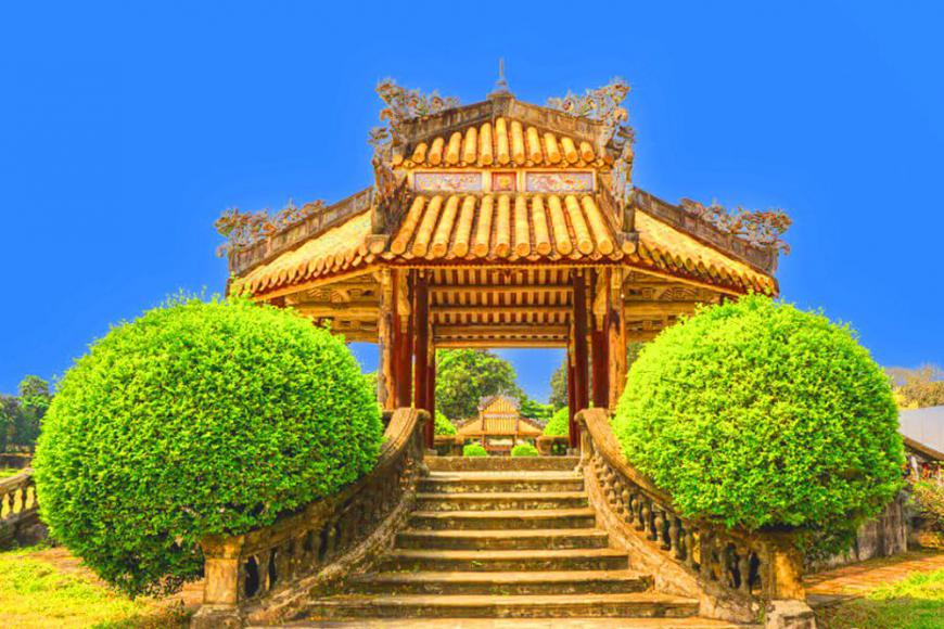 How To Travel From Hanoi To Hue?