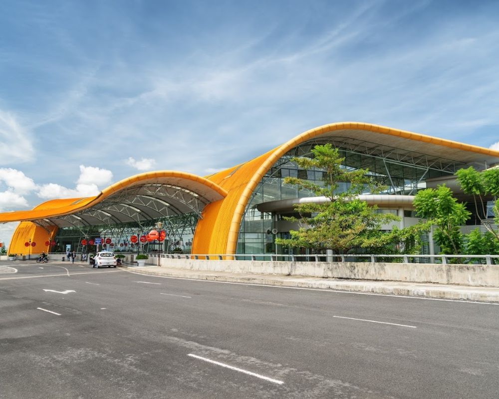 Lien-Khuong-International-Airport