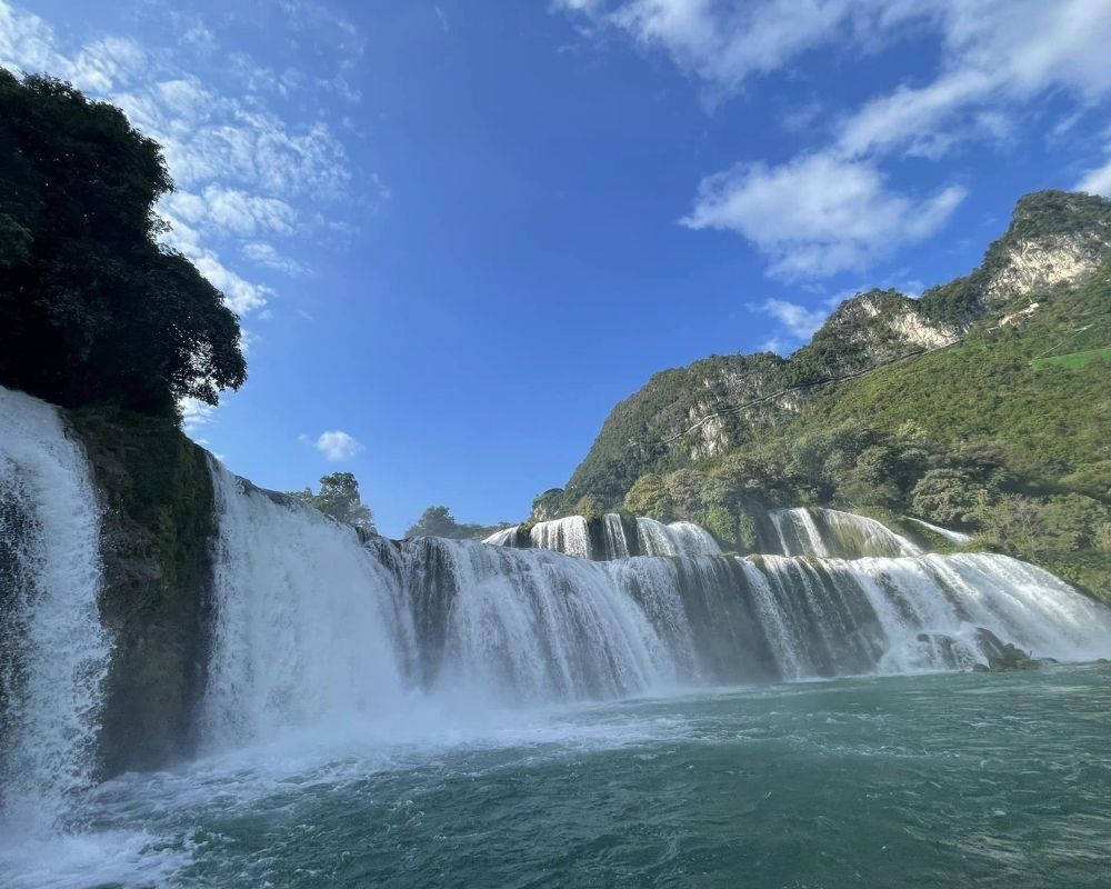 Ban-Gioc-Waterfall-Cao-Bang