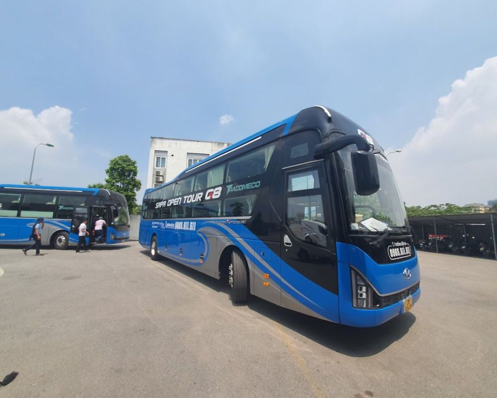 Ha-Giang-to-Sapa-by-bus
