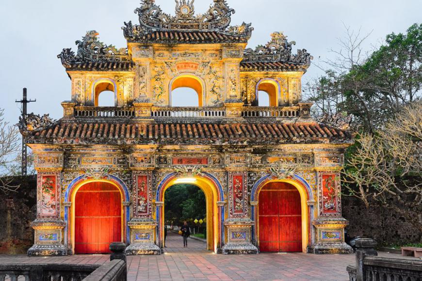 How To Travel From Danang To Hue?