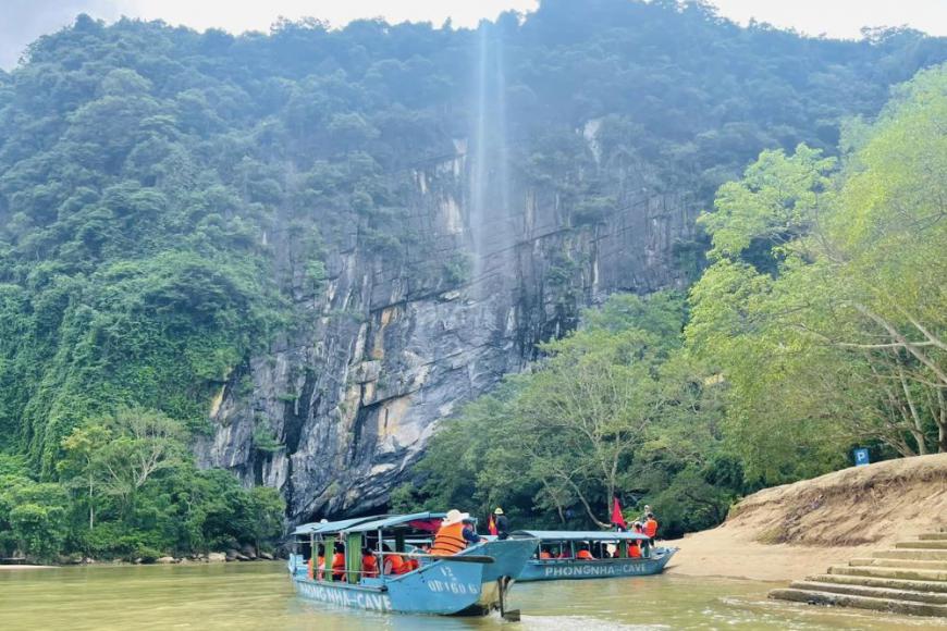 How To Travel From Ninh Binh To Phong Nha