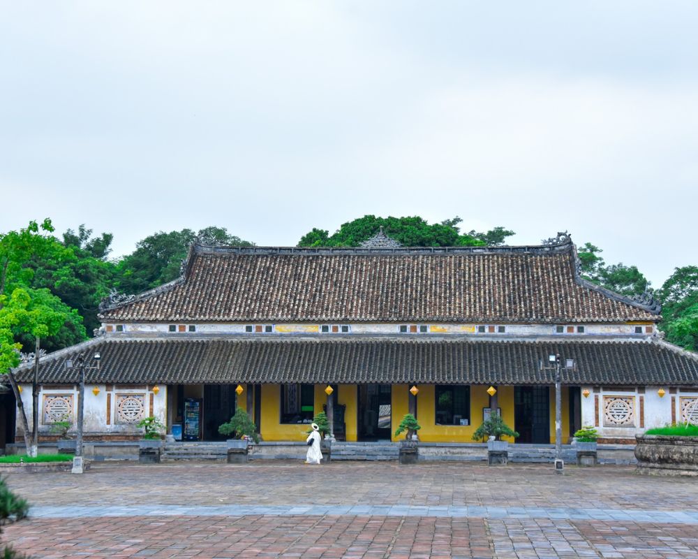 Ta-Vu-Palace