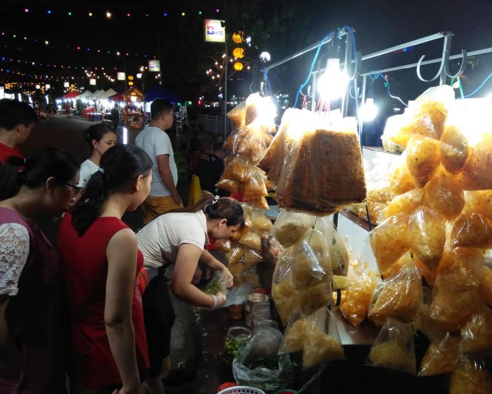 Thanh-Khe-Tay-Night-Market