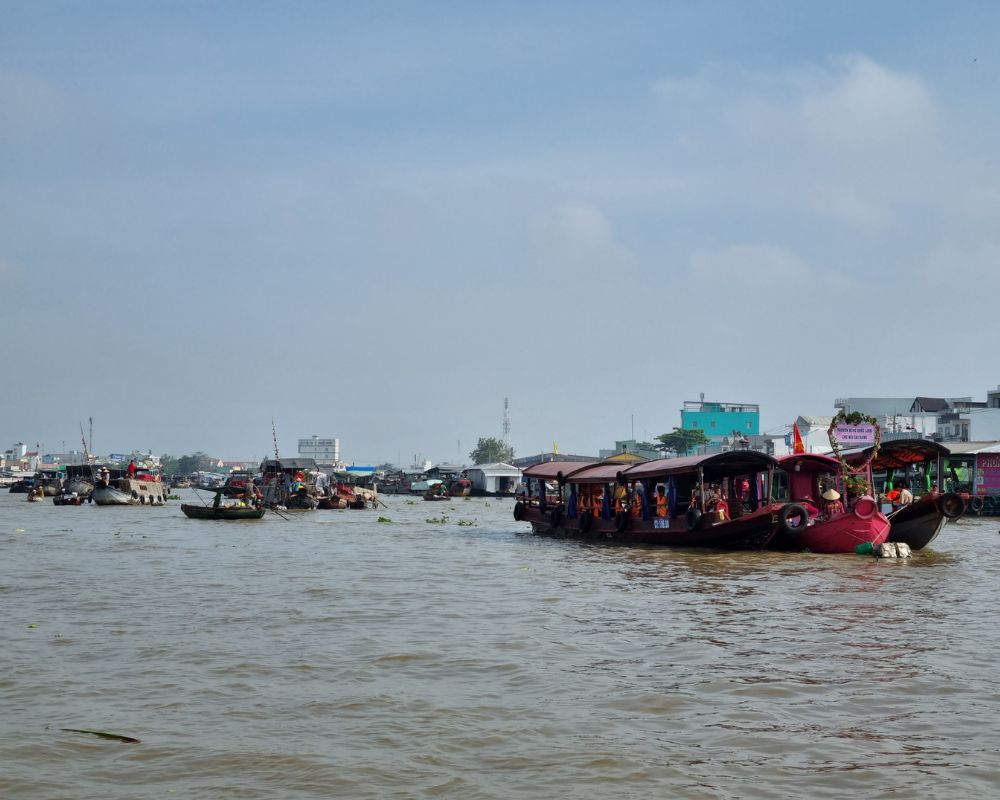Cai-Rang-Floating-Market-Can-Tho
