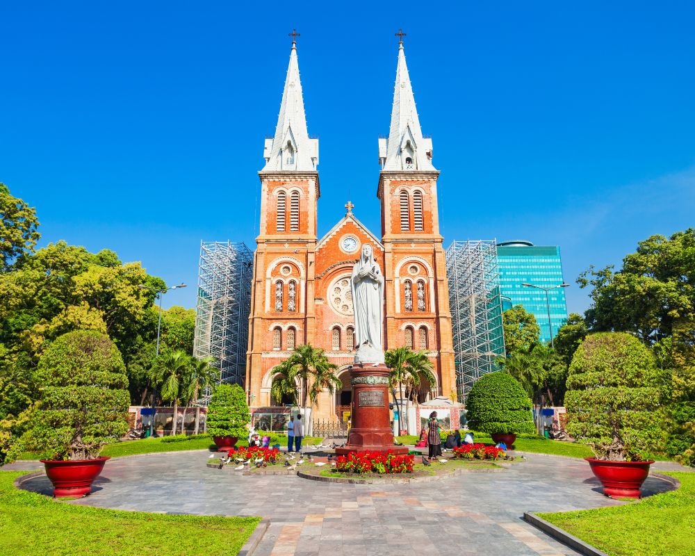 Notre-Dame-Cathedral-Ho-Chi-Minh