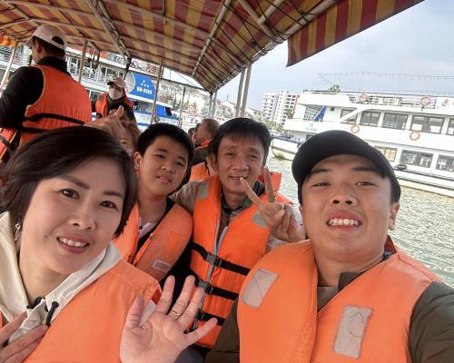 Private Car From Hanoi To Halong Bay