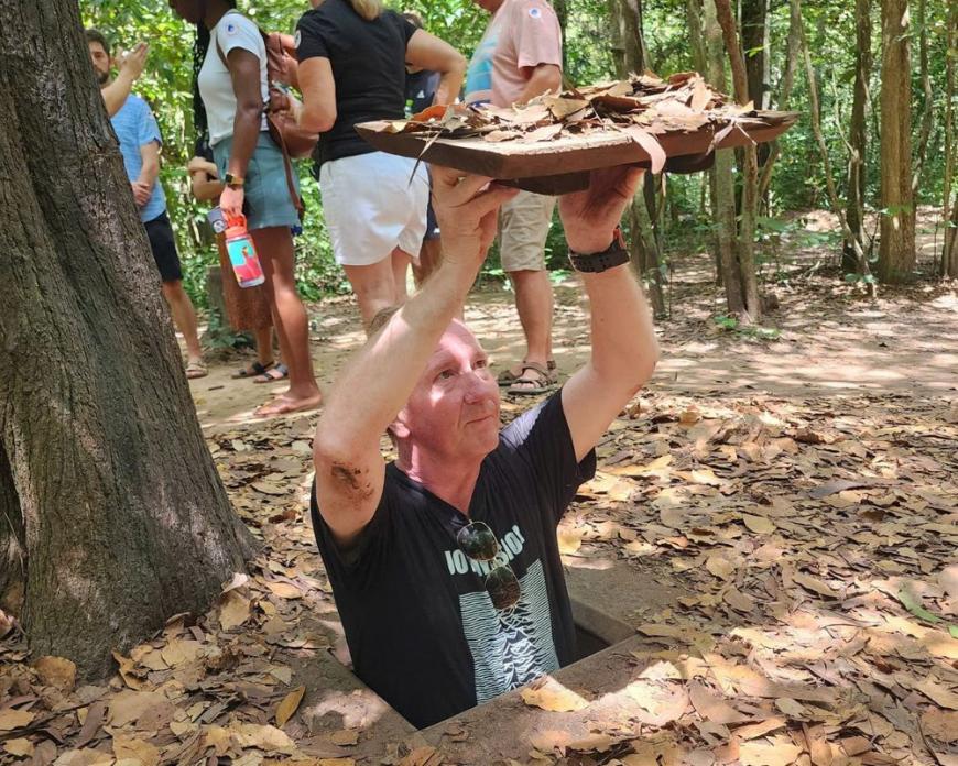 Cu Chi Tunnels, Temple Premium Group Tour 1 Day Ho Chi Minh