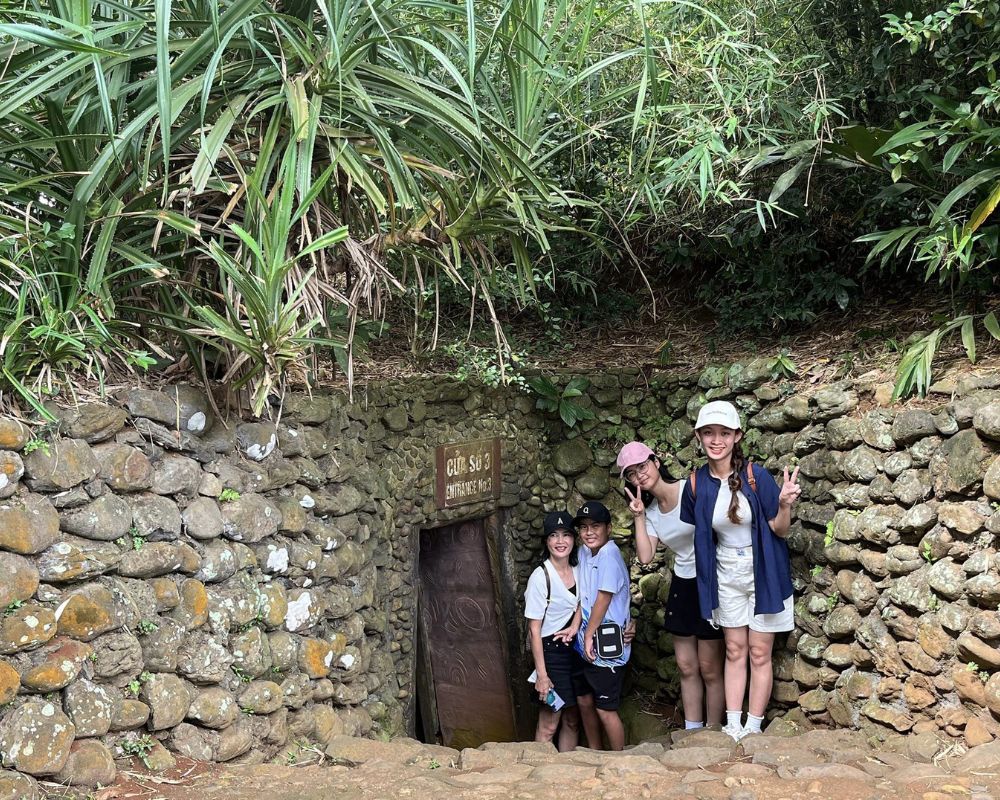 Vinh-Moc-tunnels