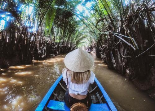 4Days Tour Ho Chi Minh | Vung Tau | Cu Chi Tunnels | Mekong Delta
