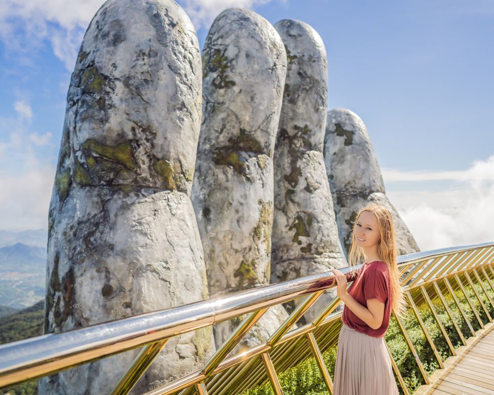 The girl taking a photo at Ba Na Hills