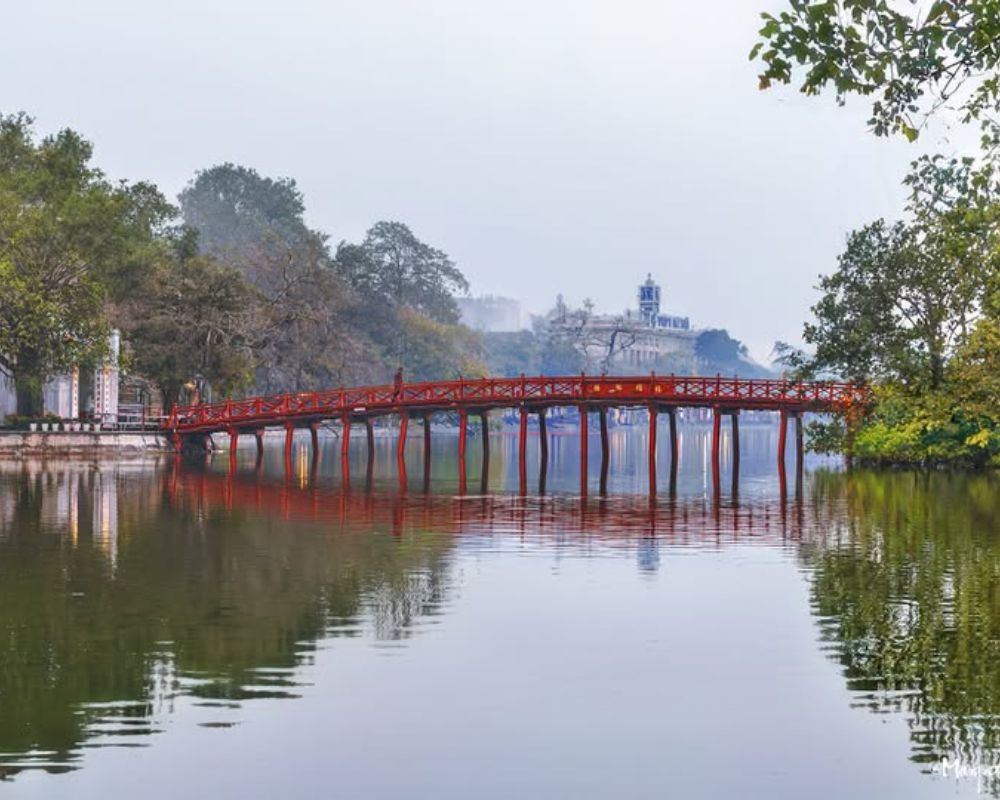 The-Huc-bridge